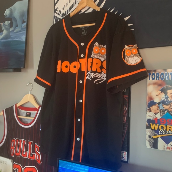 Hooters Racing Jersey - Picture 2 of 6